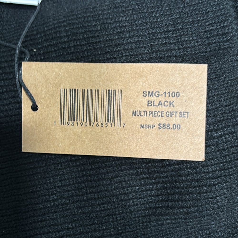 Steve Madden Black Gift Set - Picture 5 of 5
